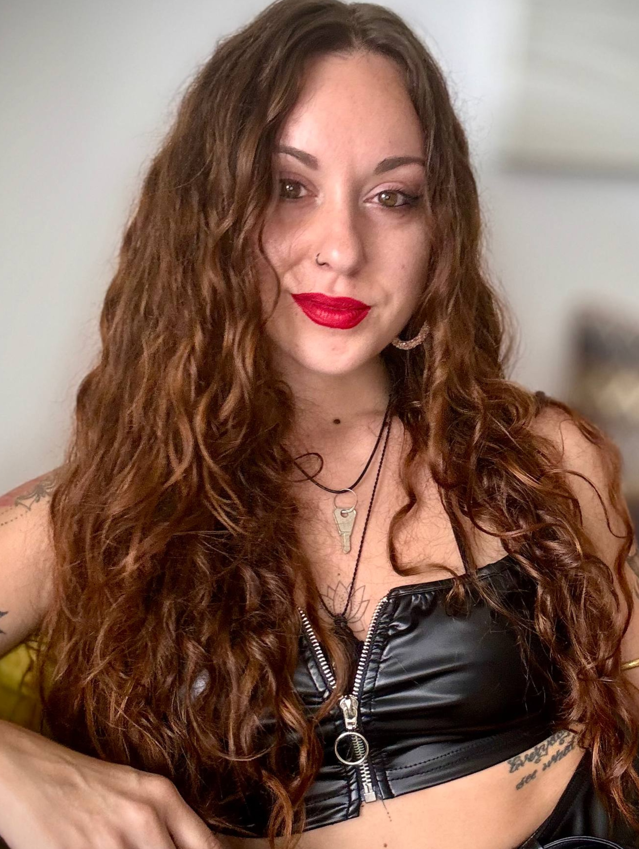Daiana - Country: Italy - Height:  - Hair: Brown - Eyes: Brown - Shoe Size: 